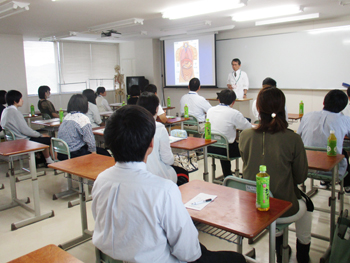 赤門鍼灸柔整専門学校のオープンキャンパス1