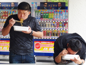 赤門祭早食い大会